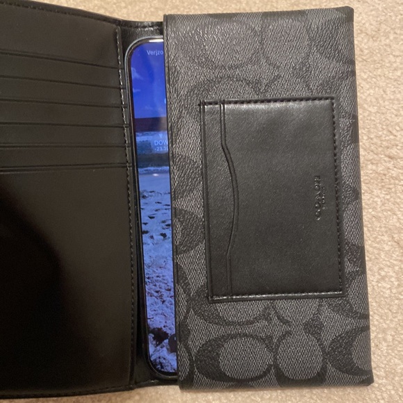 Coach - Uni Wallet Phone Case F32625 Charcoal Black - Picture 7 of 8